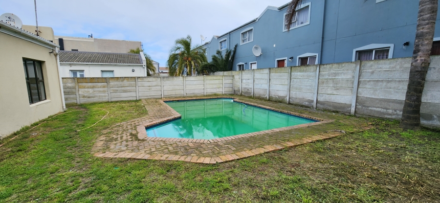 3 Bedroom Property for Sale in Parklands Western Cape